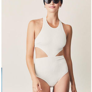 Flagpole NYC Lynn Suit X Oscar De La Renta